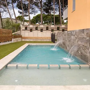 Aparthotel Albana Turistics, L' Escala